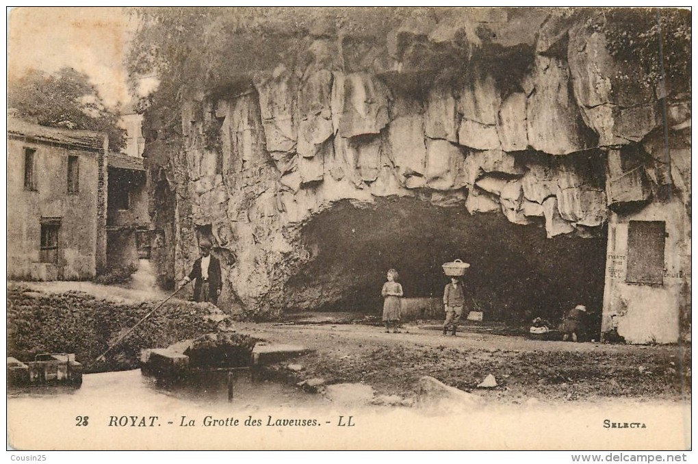 63 ROYAT - La Grotte Des Laveuses - Royat