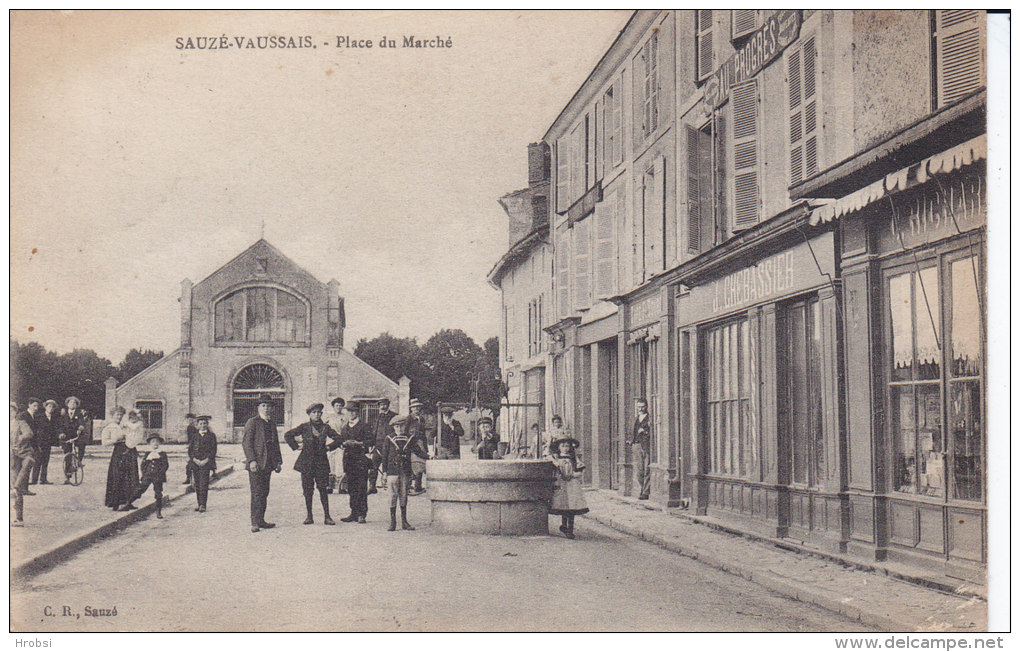 SAUZE VAUSSAIS,  Place Du Marché, Carte écrite - Sauze Vaussais