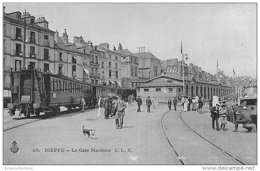 Dieppe    76  Train .Gare Maritime - Dieppe