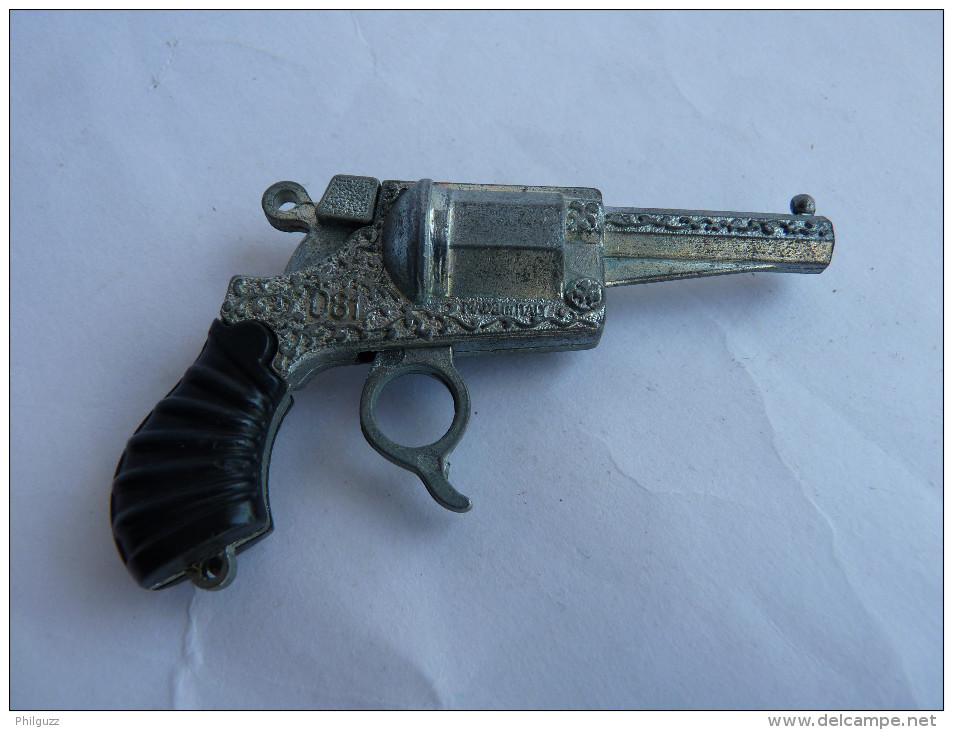 Pistolet Métal à Amorce