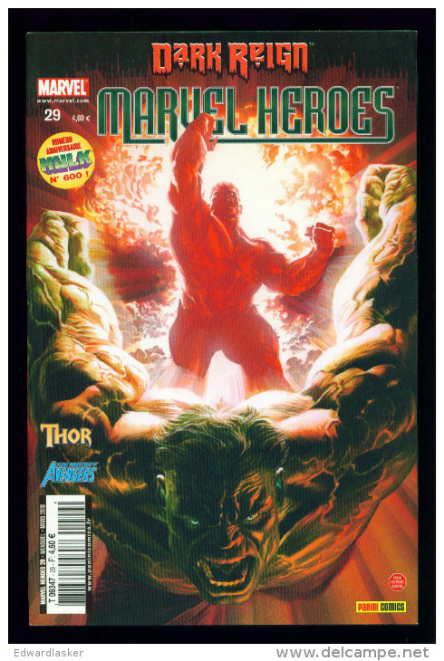 MARVEL HEROES N°29 - Panini Comics - Mars 2010 - Dark Reign - Excellent état - Marvel France