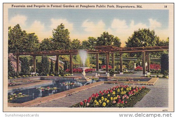 Fountain And Pergola In Formal Garden At Pangborn Public Park Hagerstown Maryland - Hagerstown