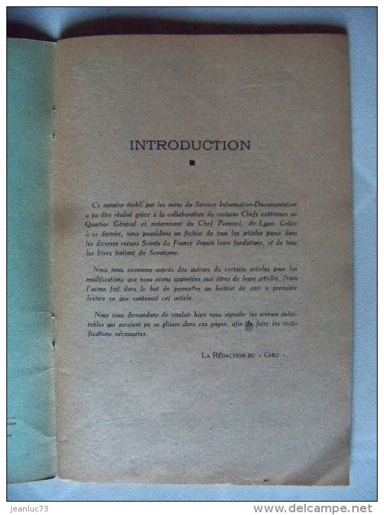 Scoutisme / Scouts De France / Documents / Lot De 2 Revues "Le Chef" 1944 - Voir Les Scans - Scoutisme