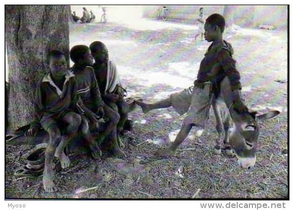 BENEBNOOMA Une Ecole Nouvelle A Koudougou Au Burkina Faso, Photo Serge Mercier,ane, Enfants - Burundi