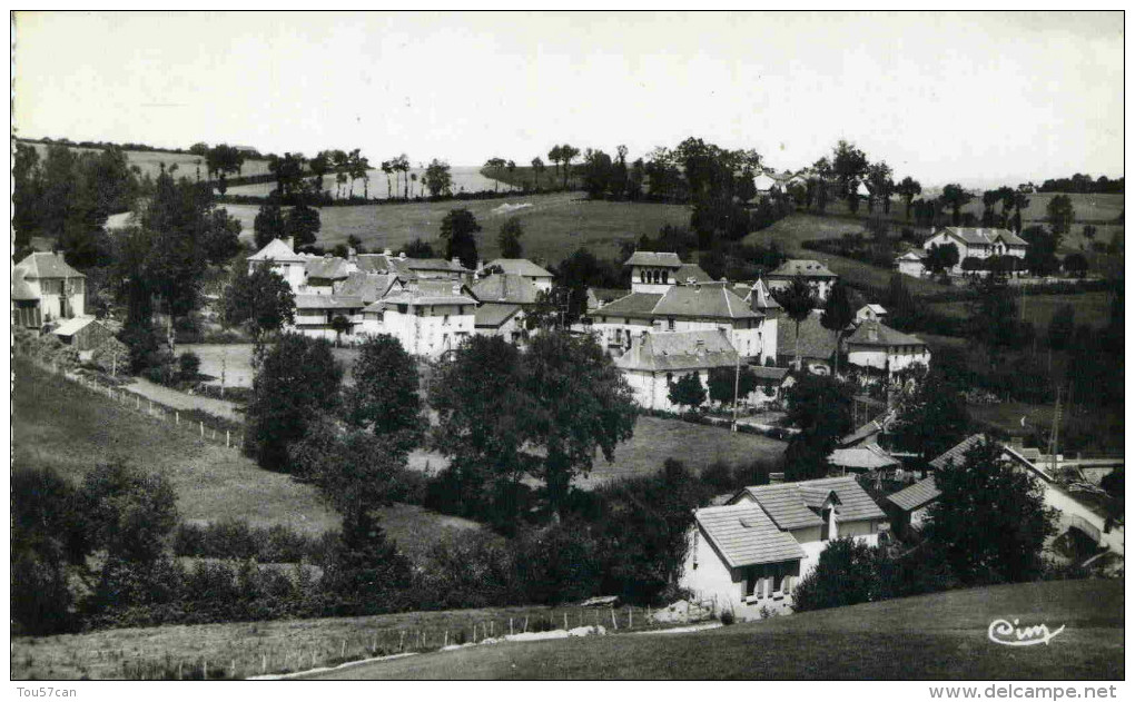 AYRENS - CANTAL  (15) - PEU COURANTE CPSM. - Autres & Non Classés