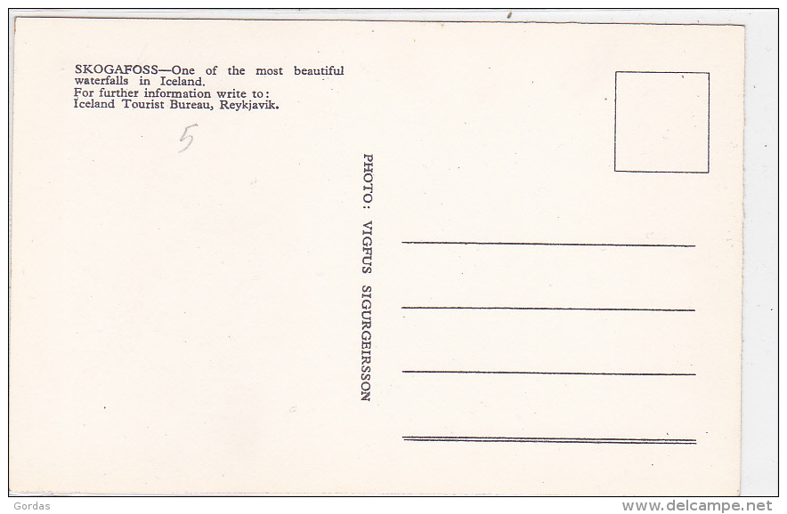 Iceland - Skogafoss Waterfalls - IJsland