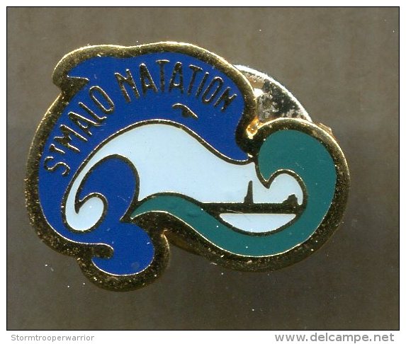 Pin´s - ST SAINT MALO Natation Dauphin - Ille Et Vilaine Bretagne - Schwimmen