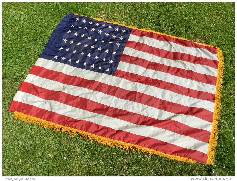 1944--2014 : SUPERBE DRAPEAU U.S.A. 48 ETOILES 39 - 45  En Nylon  #.4 ............ - Flaggen