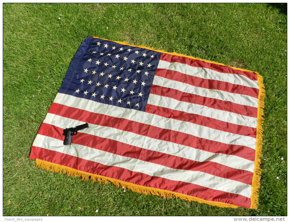 1944--2014 : SUPERBE DRAPEAU U.S.A. 48 ETOILES 39 - 45  En Nylon  #.4 ............ - Flaggen