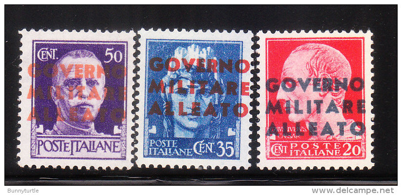Italy AMG 1943 Overprinted Mint Hinged - Occ. Anglo-américaine: Naples