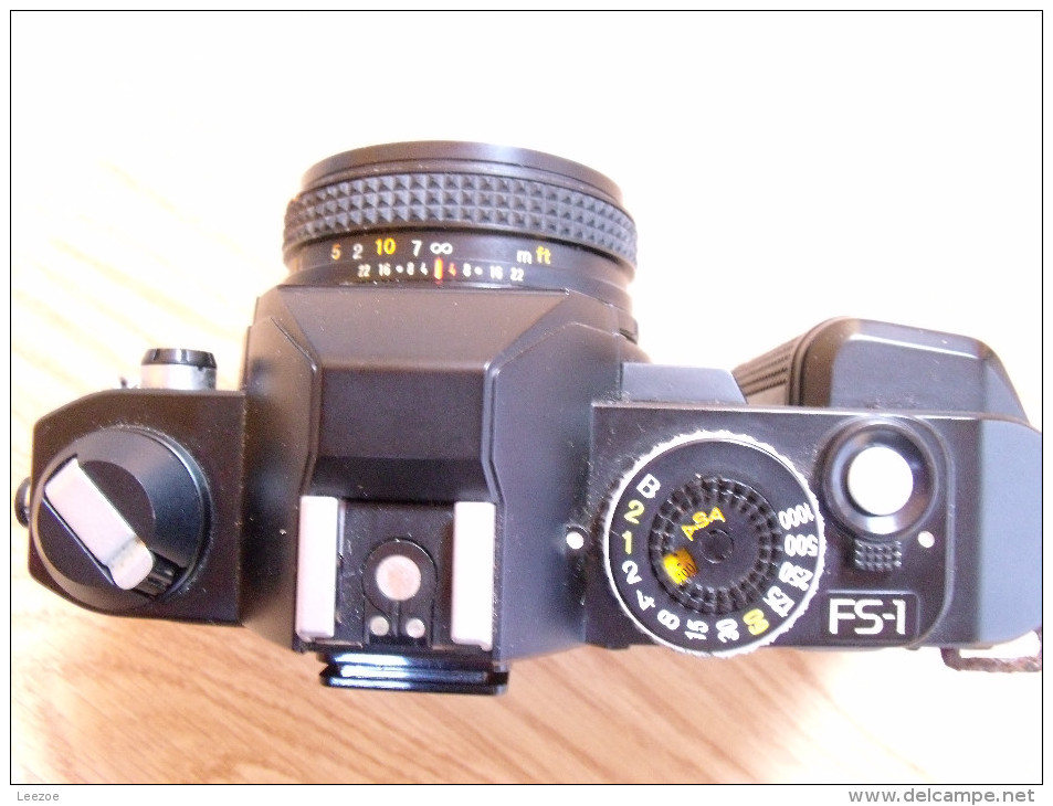 Appareil Photo Konica FS-1 AR 40mm Avec Objectif Hexanon AR 135 Mm F3.5 - Cameras