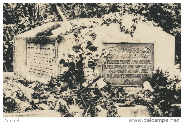 Real Photo Vailima Mont Vaea Tomb Of Robert Louis Stevenson Born In Edimburg - Samoa