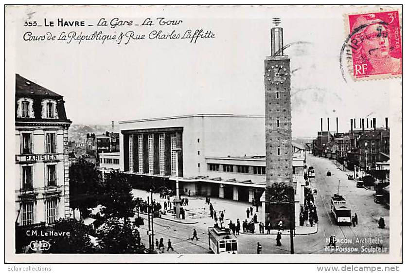 Le Havre   76     Tramway Dans Les Rues Et/ou Places.. Charles Laffitte (année 1946) - Non Classés