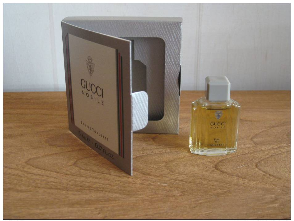 MINIATURE DE PARFUM GUCCI NOBILE DE GUCCI EAU DE TOILETTE 5ML. - Miniatures Femmes (avec Boite)