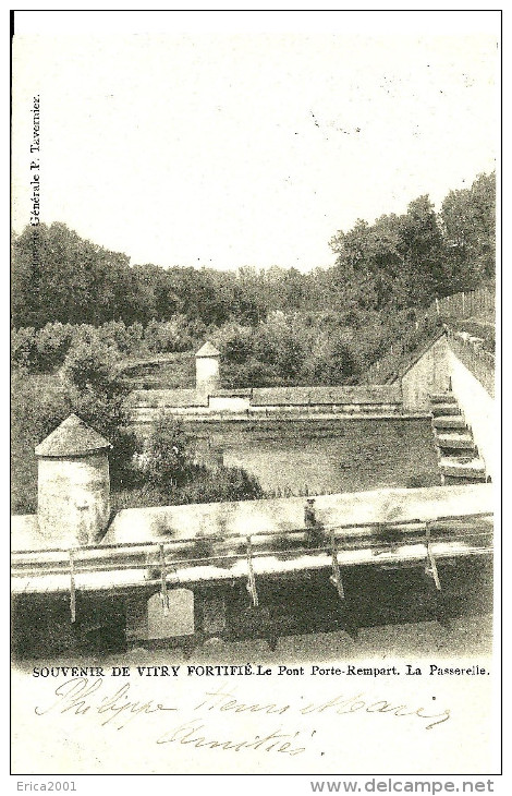 Vitry-le-François. Le Pont Porte Rempart Et La Passerelle. - Vitry-le-François