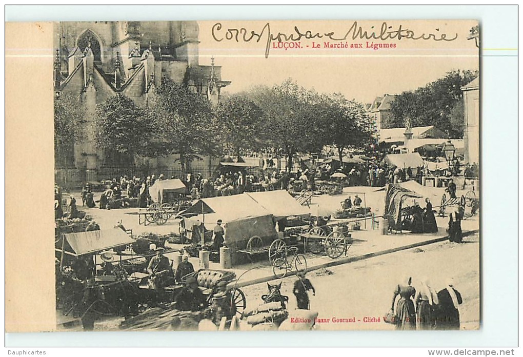 LUCON - Marché Aux Légumes - Beau Plan Animé - Edition Bazar Gouraud - 2 Scans - Lucon