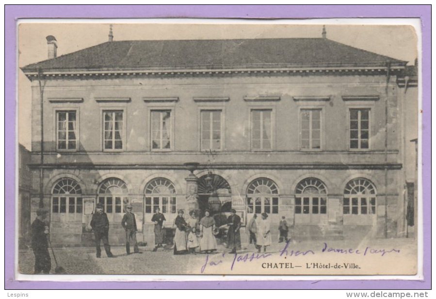 88 - CHATEL -- L'hôtel De Ville - état ( Angle ) - Chatel Sur Moselle