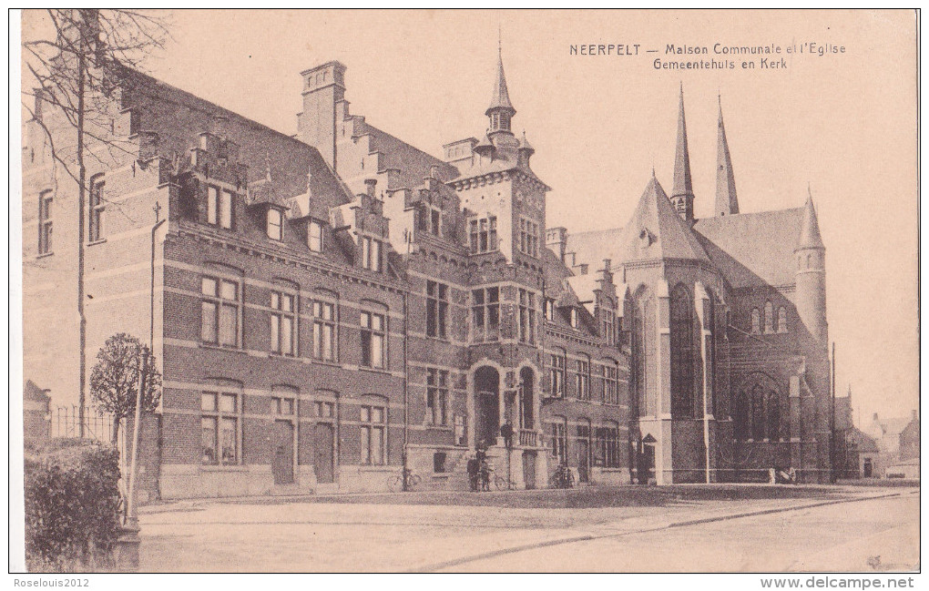 NEERPELT : Gemeentehuis En Kerk - Neerpelt