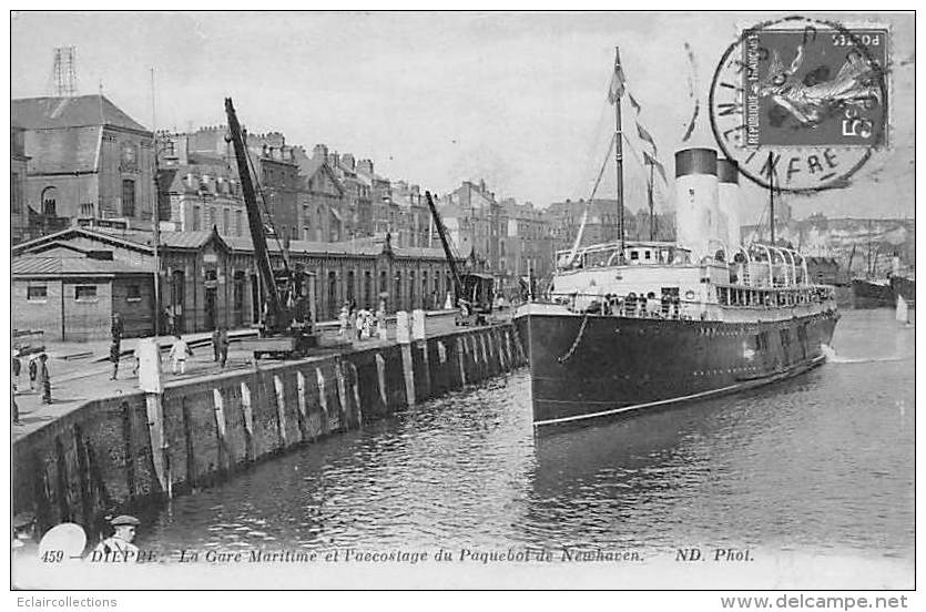 Dieppe    76     Lot de 10 cartes   ( voir scan)