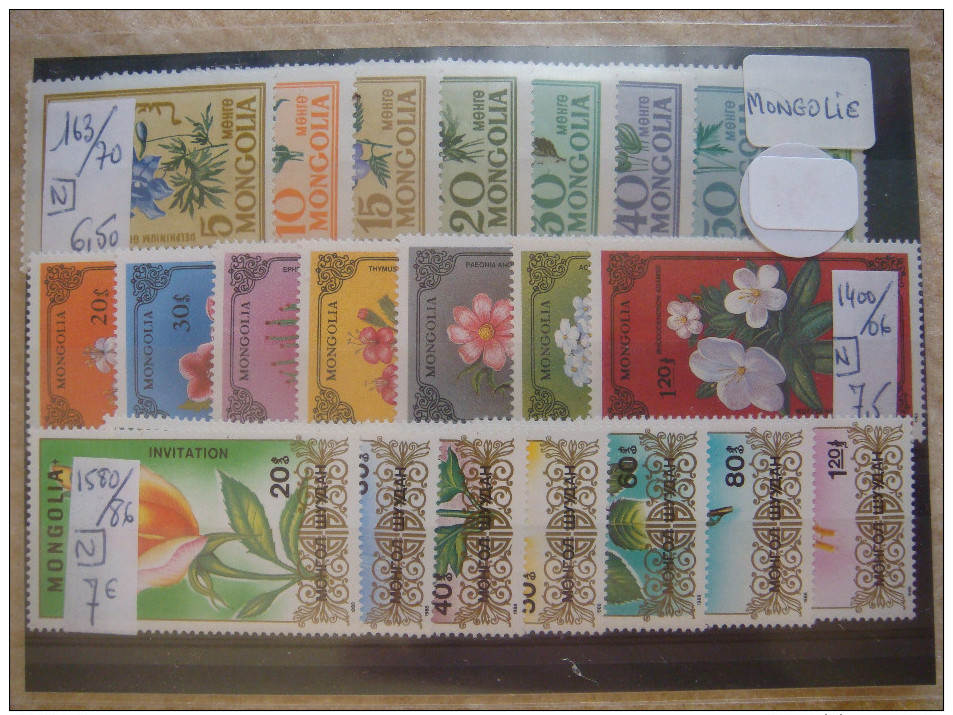 MONGOLIE (1), Beau LOT de Timbres "Faune et Flore" COTE totale + de 300&euro; ; vT157