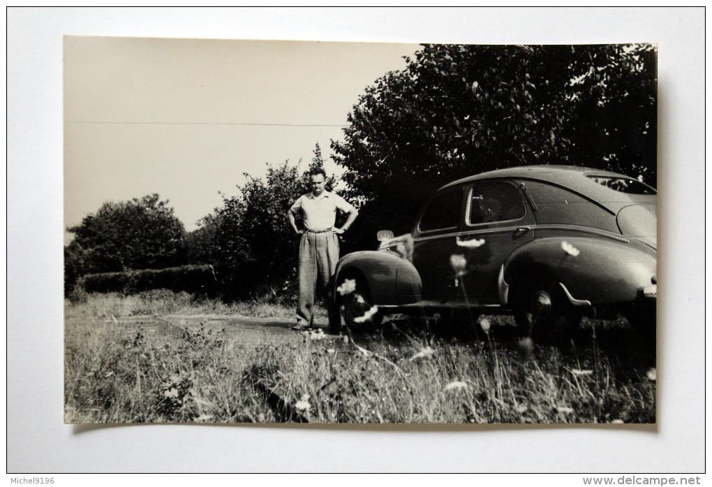 Photo Christian SCHNABEL En Mayenne Aout 1953 - Autres & Non Classés