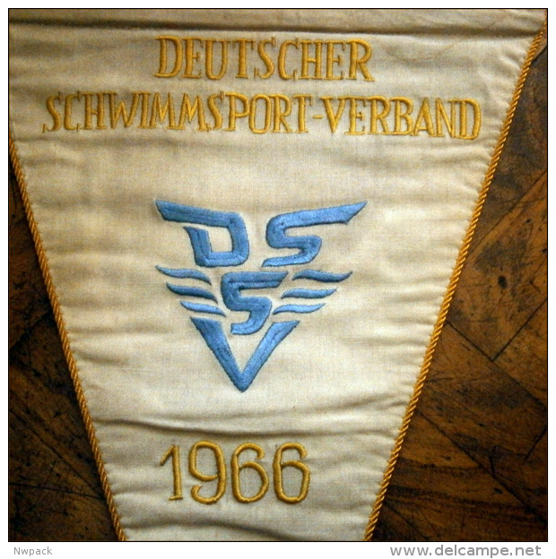 SWIMMING - DEUTSCHER SCHWIMMSPORT - VERBAND 1966.  Embroidered FLAG / Pennant - Swimming