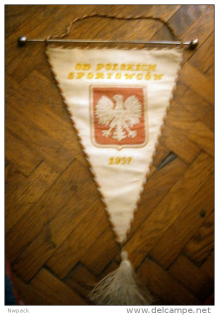 POLAND - OD POLSKICH  SPORTOWCOW 1957.  Embroidered FLAG / PENNANT - Zwemmen