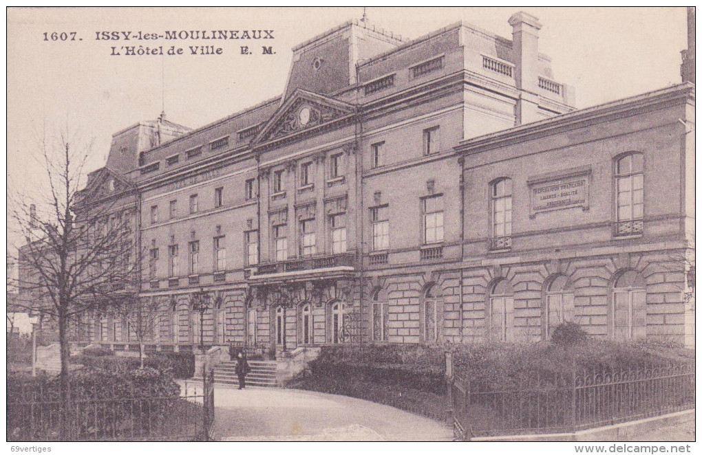 92 ISSY LES MOULINEAUX, L'hotel De Ville - Issy Les Moulineaux