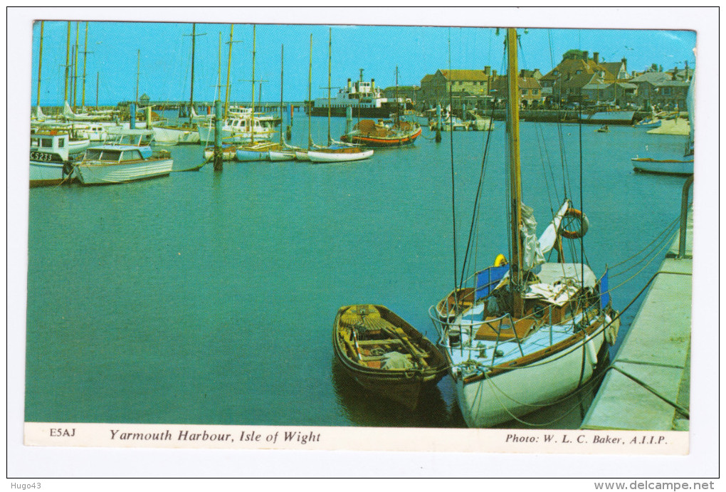THE ISLE OF WIGHT - YARMOUTH HARBOUR - FORMAT CPA - Andere & Zonder Classificatie