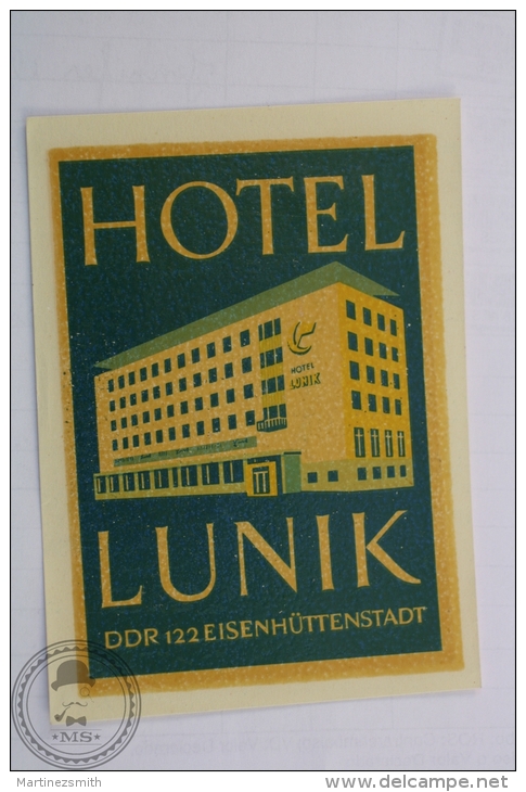 Hotel Lunik, Eisenhuttenstadt - Germany - Original Hotel Luggage Label - Sticker - Hotelaufkleber