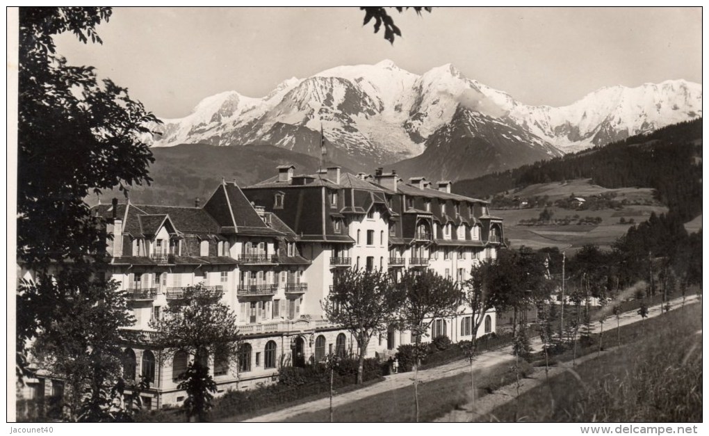 Combloux 74  Le Grand Hotel De La SNCF Carte Ecrite Le 1/9/1951 - Autres & Non Classés