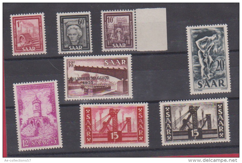 Sarre  //  Lot De  Timbres //  NEUFS ** - Collections, Lots & Séries