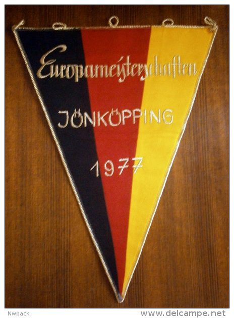 SWIMMING - Schwimmeuropameisterschaf Ten 1977,  Jönköping (Schweden) DSV- Embroidered FLAG / PENNANT - Swimming