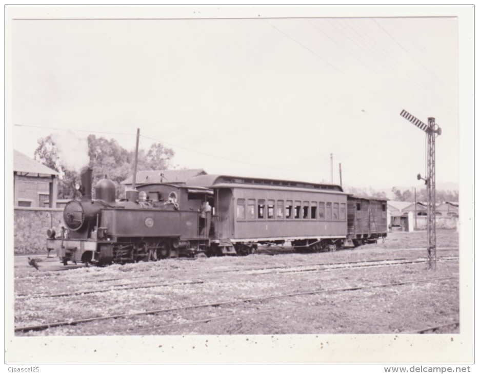 CHEMINS DE FER - TRAINS - CPM - MANOEUVRES EN GARE DE HUELIN (030t TUBIZE N° 28, 1906) - 10.03.1962 - CPM ANIMEE - Trains