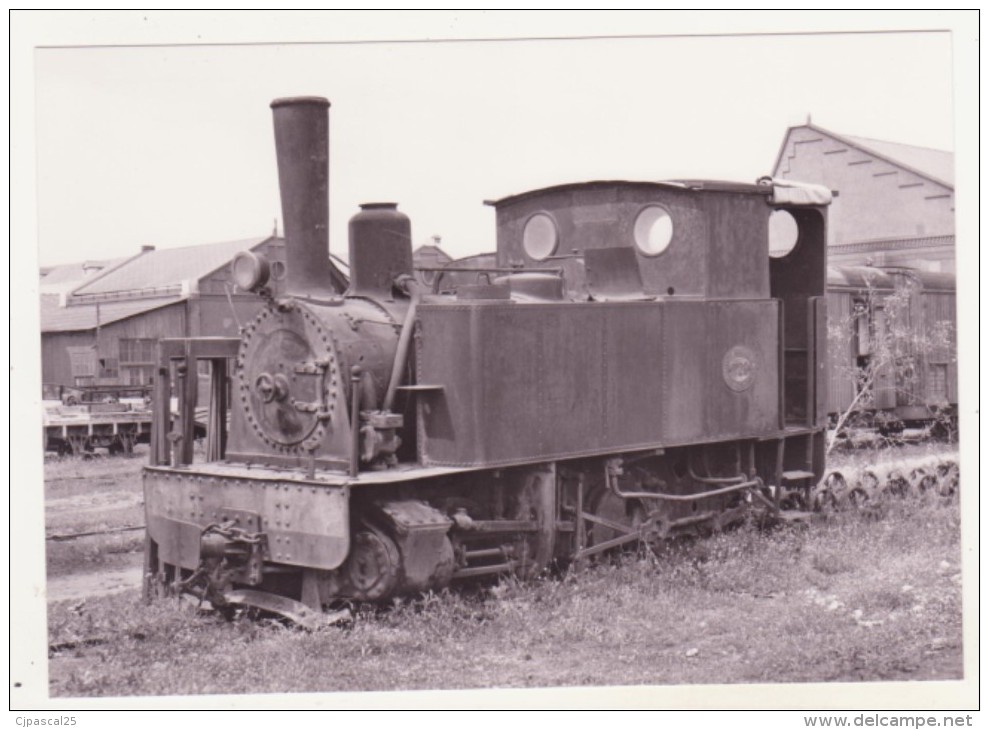 CHEMINS DE FER - TRAINS - CPM - LOCOMOTIVE N° 29 A HUELIN-DEPOT (030t,HOHENZOLLERN 1887) - 20.04.1961 - - Trains