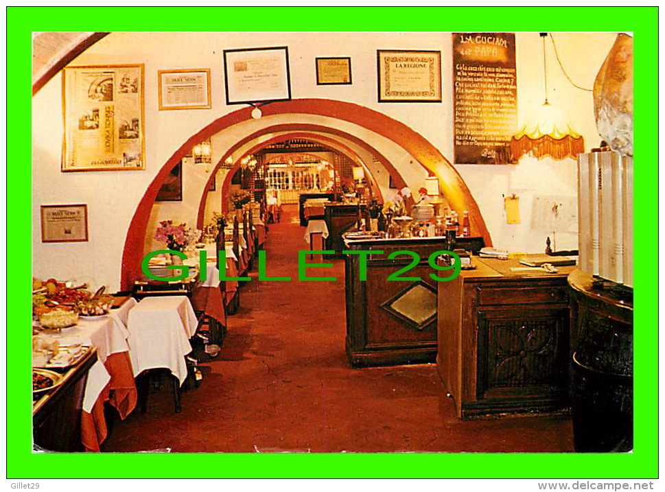 ROMA, ITALIE - LA BUCA DEI PAPI RESTAURANT - SALLE À DINER EN 1987 - - Bars, Hotels & Restaurants