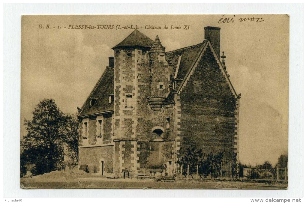 CP , 37 , PLESSIS-les-TOURS , Le Château De Louis XI - La Riche