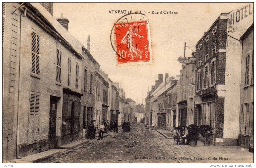 AUNEAU  -  Rue D' Orléans - Auneau