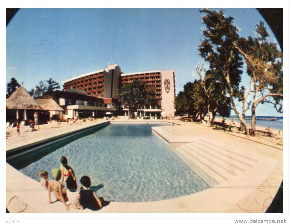 (PF 600) New Caledonia - Nouméa Hotel Chateau Royal Pool - Neukaledonien