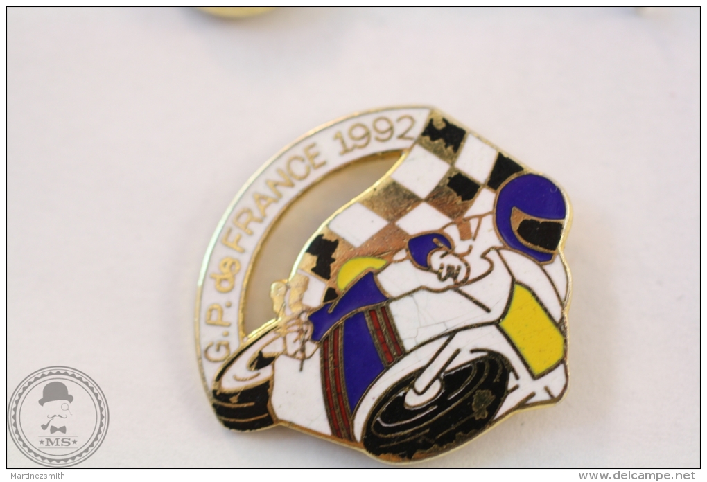 G.P. De France 1992 Motorcycle/ Motorbikes Racing - Pin Badge #PLS - Motos