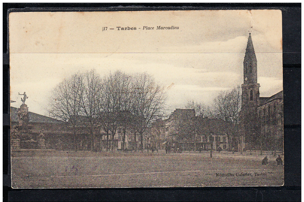 FRANCE 65.CPA.(Htes.PYRÉNÉES).TA RBES. PLACE MARCADIEU. CIRCULÉE 1905 - Tarbes