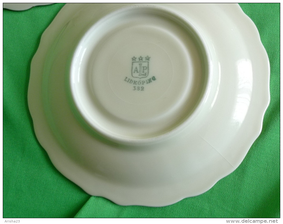 Vintage Scandinavian Pottery Sweden Lidkoping ALP 382 3 Pcs. Of Saucer Dessert Plate 1938 Gold Trim - Autres & Non Classés