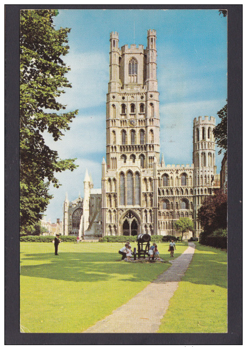 West Front,Ely Cathedral,Cambridgeshire,R8 . - Ely