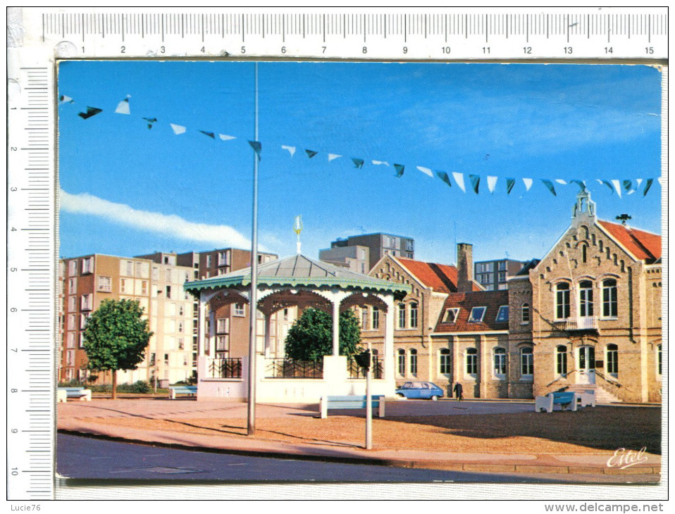 SAINT POL SUR MER   -  La  Mairie Et Le Kiosque à Musique - Saint Pol Sur Mer