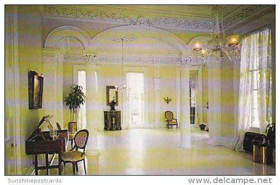 Louisiana White Castle Nottoway Plantation Grand White Ballroom - Other & Unclassified