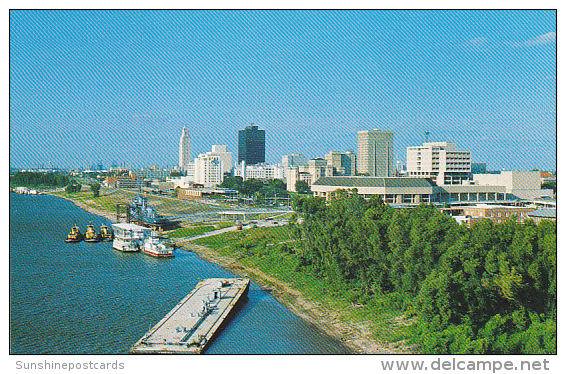 Louisaiana Skyline Of Baton Rouge On The Mississippi River - Baton Rouge