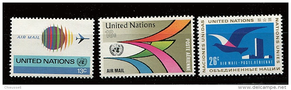 Nations Unies - New York**  P.A. N° 19 à 21 - Série Courante. - Poste Aérienne