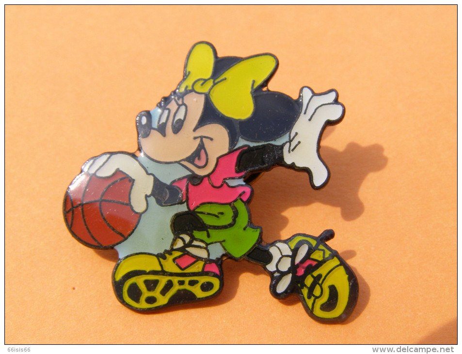 Pin's Minie, Disney , Basket , Jeu - Disney