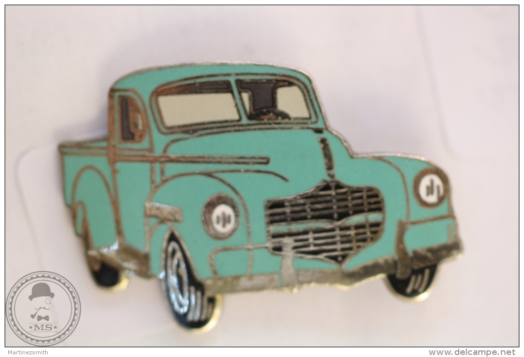 Vintage Old Classic Truck Turquoise  - Signed Demons & Mervelles- Pin Badge #PLS - Otros & Sin Clasificación