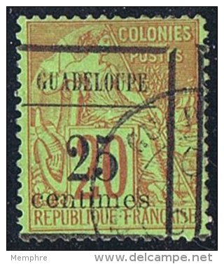 GUADELOUPE  Alphée Dubois 20 C. Surchargé 25 Centimes  &laquo;centimes&raquo; 12,5 Mm  Cadre Rectiligne  à Cheval Yv 5 - Used Stamps
